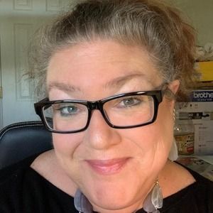 Meet your Posher, Jen